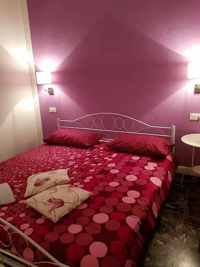 Piccolo Paradiso Casale  Italy